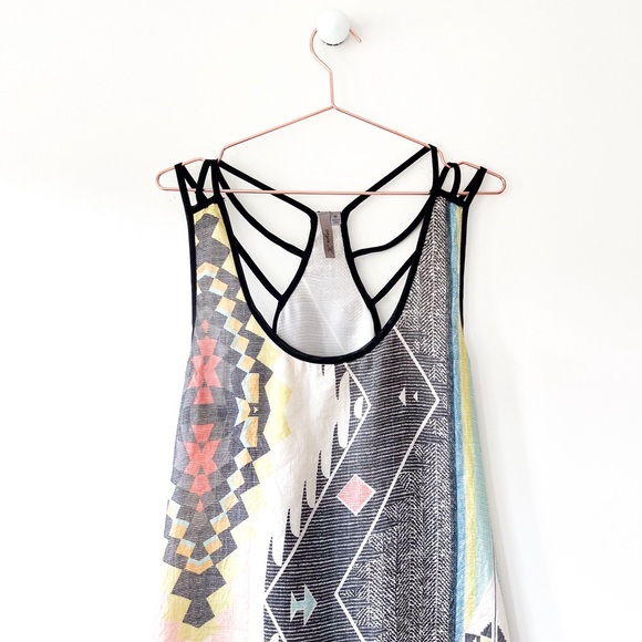 Silk Flowy Tank - Aryn K. Women's Size Medium - Picture 13 of 16